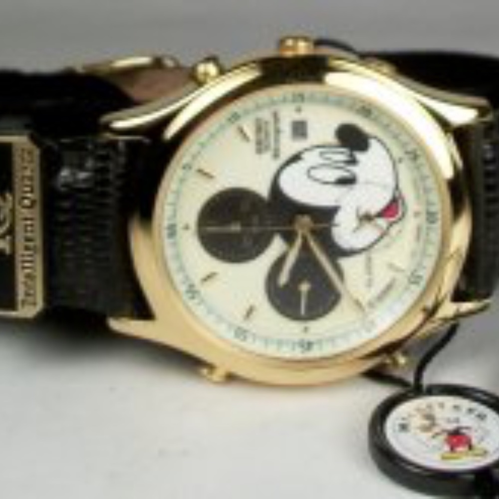 Disney Chronograph Mens Seiko Mickey Mouse Watch! New! Retired!